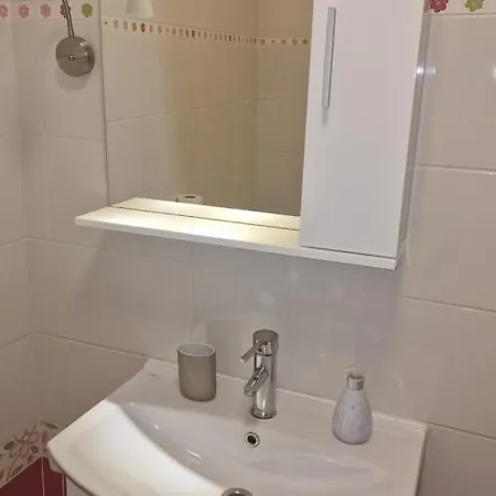 Apartmán Lovely With Free Parking Lublaň